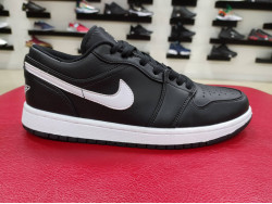 Кросівки чоловічі Nike Air Jordan 1 Low