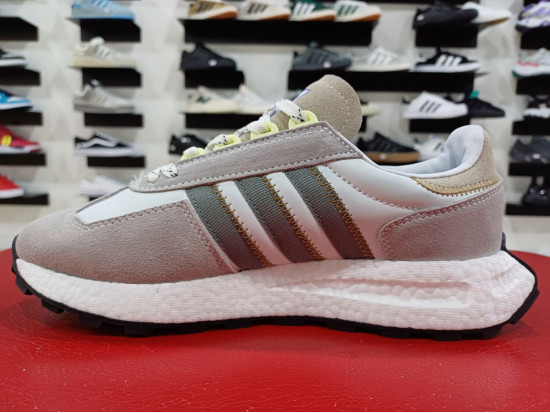 Adidas Retropy E5