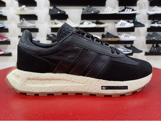Adidas Retropy E5