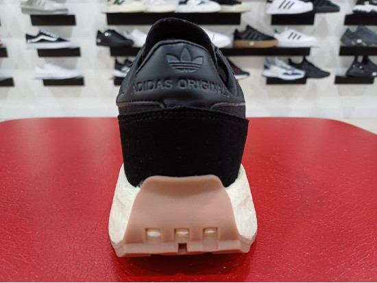 Adidas Retropy E5