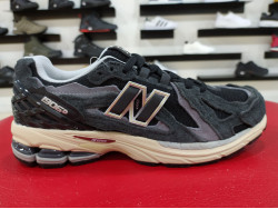 New Balance 1906