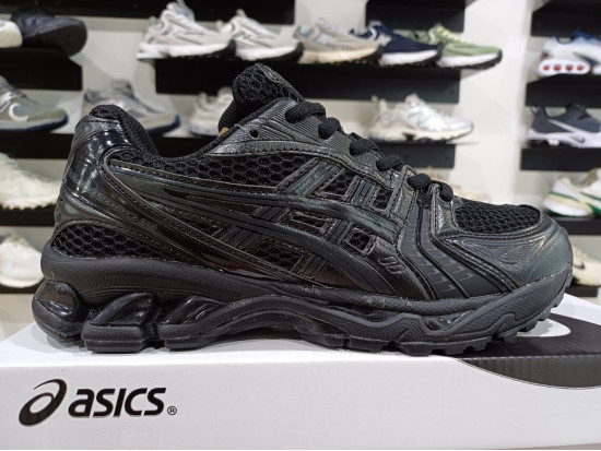 Asics Gel-Kayano 14