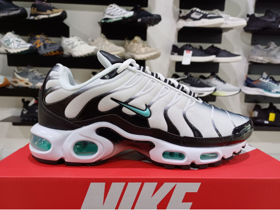 Nike Air Max TN Plus