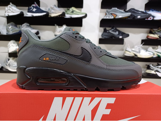 Nike Air Max 90
