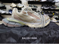 Balenciaga 3XL