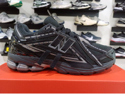 New Balance 1906A