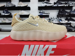 Nike Mind 002
