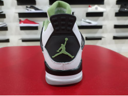 Jordan 4 Retro