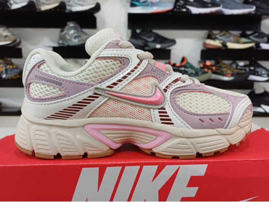 Nike V5 RNR