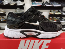 Nike V5 RNR