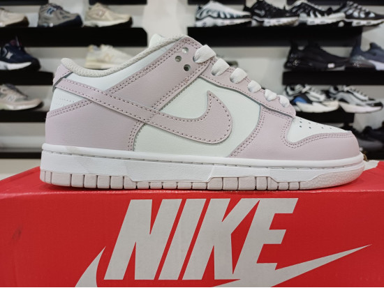 Nike SB Dunk Low