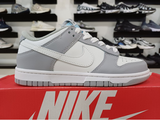 Nike SB Dunk Low