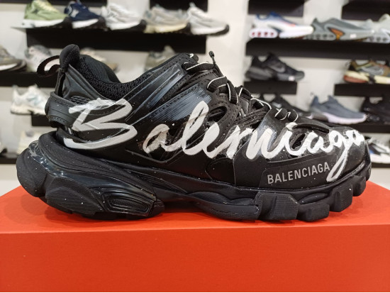 Balenciaga Track