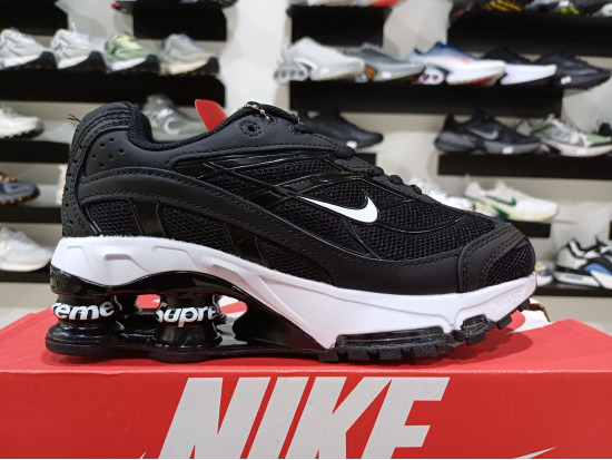 Nike Shox Ride 2 Supreme