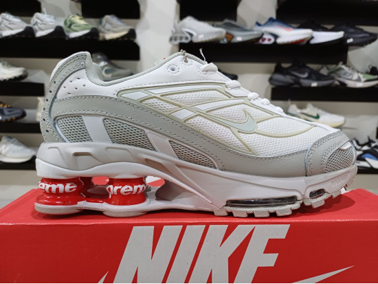 Nike Shox Ride 2 Supreme