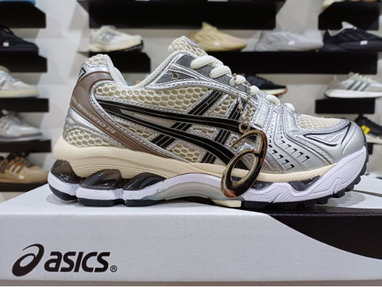 Asics Gel-Kayano 14