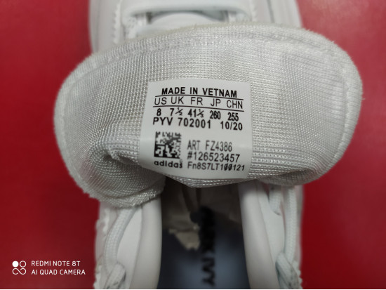 Кроссовки мужские Adidas Ivy Park