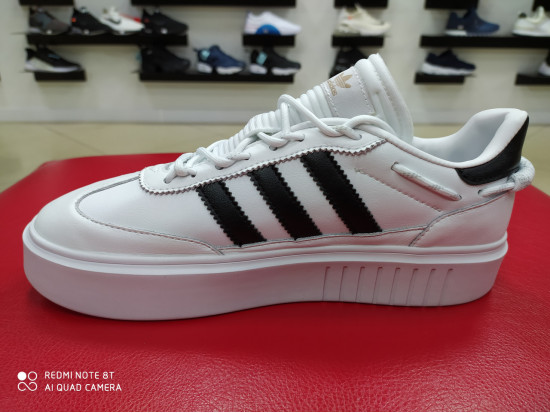 Кроссовки мужские Adidas Ivy Park