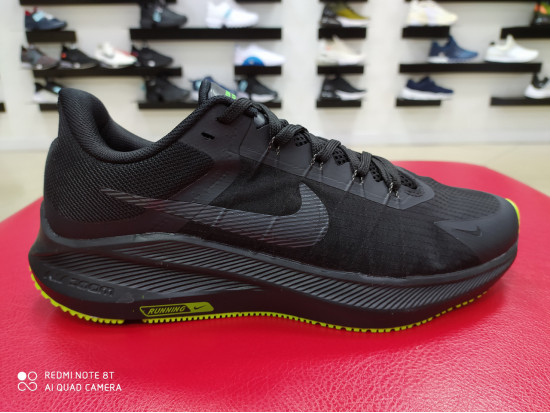 Кроссовки мужские беговые Nike Zoom Winflo 8