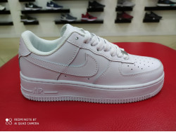 Чоловічі кросівки Nike Air Force 1